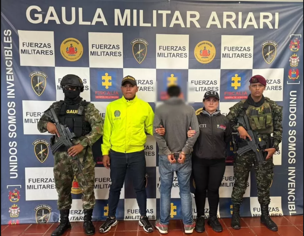 Se trata de alias Marlon, quien, a sus 23 años, tiene un amplio prontuario criminal como integrante de las disidencias lideradas por Iván Márquez. Acá le contamos.