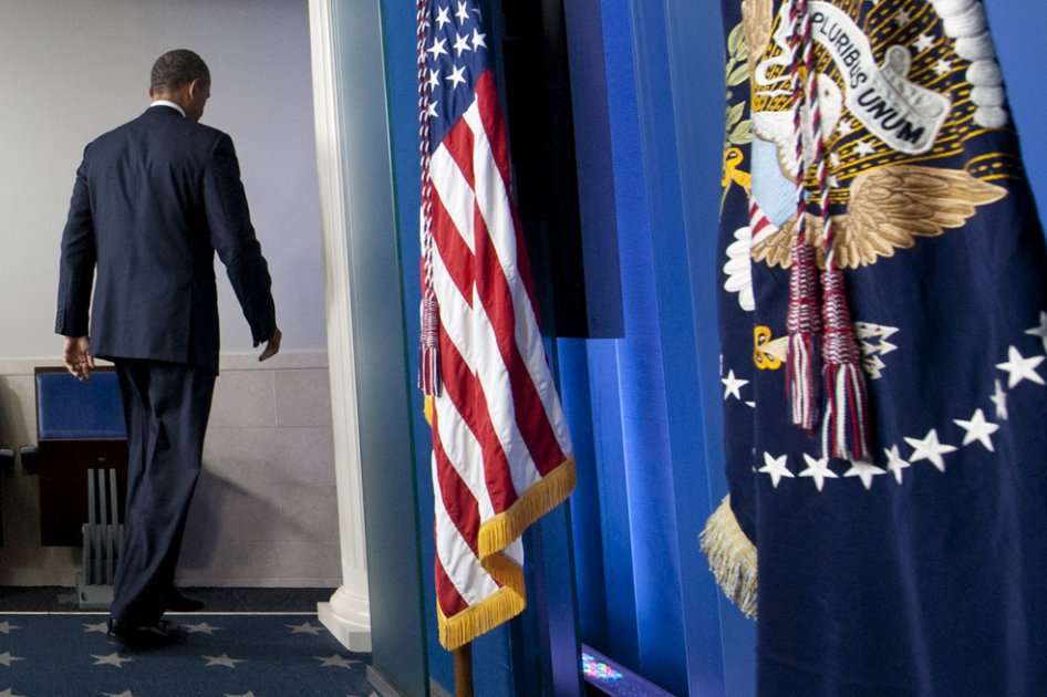 El mandatario estadounidense Barack Obama después de la conferencia de prensa en la que se anunciaba un inminente cierre de gobierno./ AFP