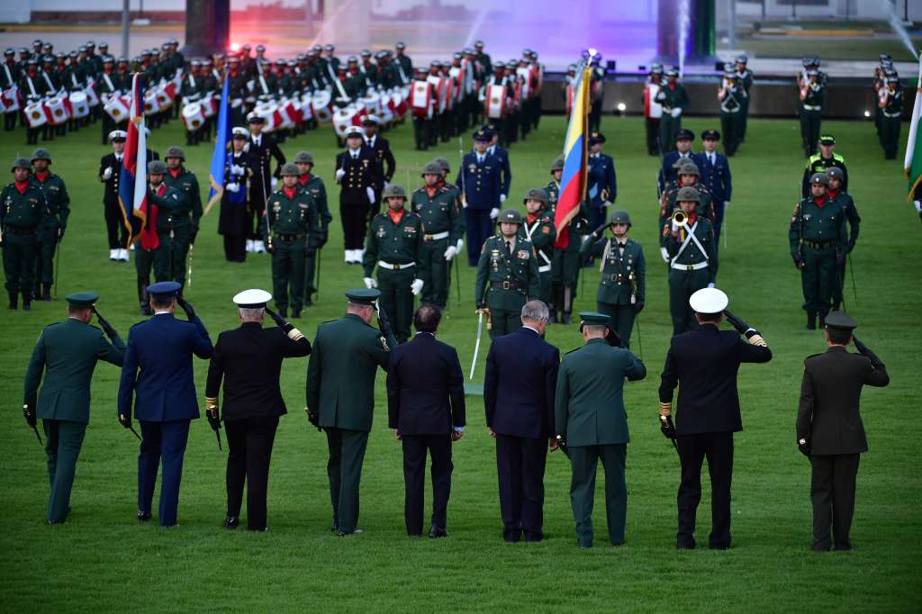 Ceremonia de presentación y reconocimiento de tropas y de la nueva cúpula militar, al presidente Gustavo Petro y al Ministro de Defensa Iván Velásquez, realizada en la Escuela Militar de Cadetes General José María Córdova.