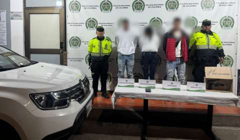 Tres capturados tras robar a conductor de vehículo de aplicación en La Calera