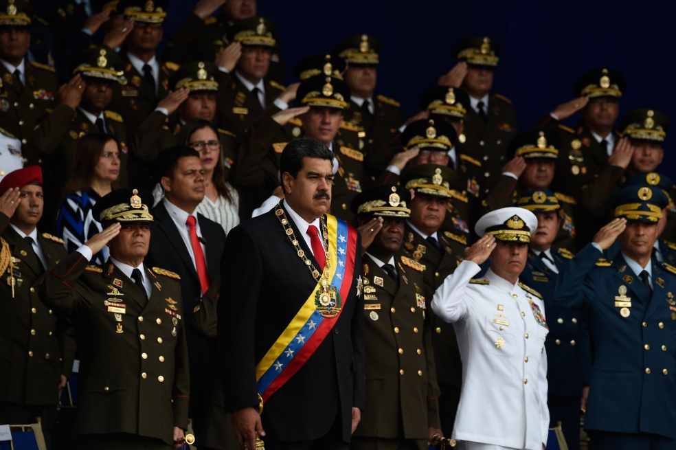 La lista de nuevos sancionados está conformada por miembros de las fuerzas militares e integrantes de las organizaciones policiales. / AFP