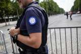 Evacuan el Palacio de Versalles por posible ataque con arma blanca