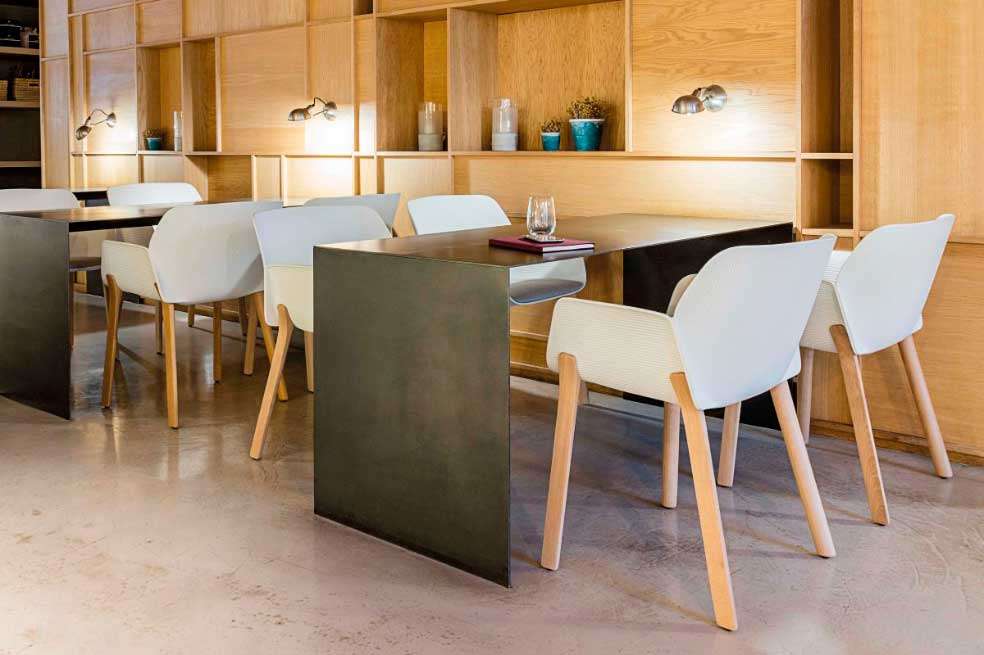 Tendencias de decoración en 2023: muebles sostenibles para tu hogar