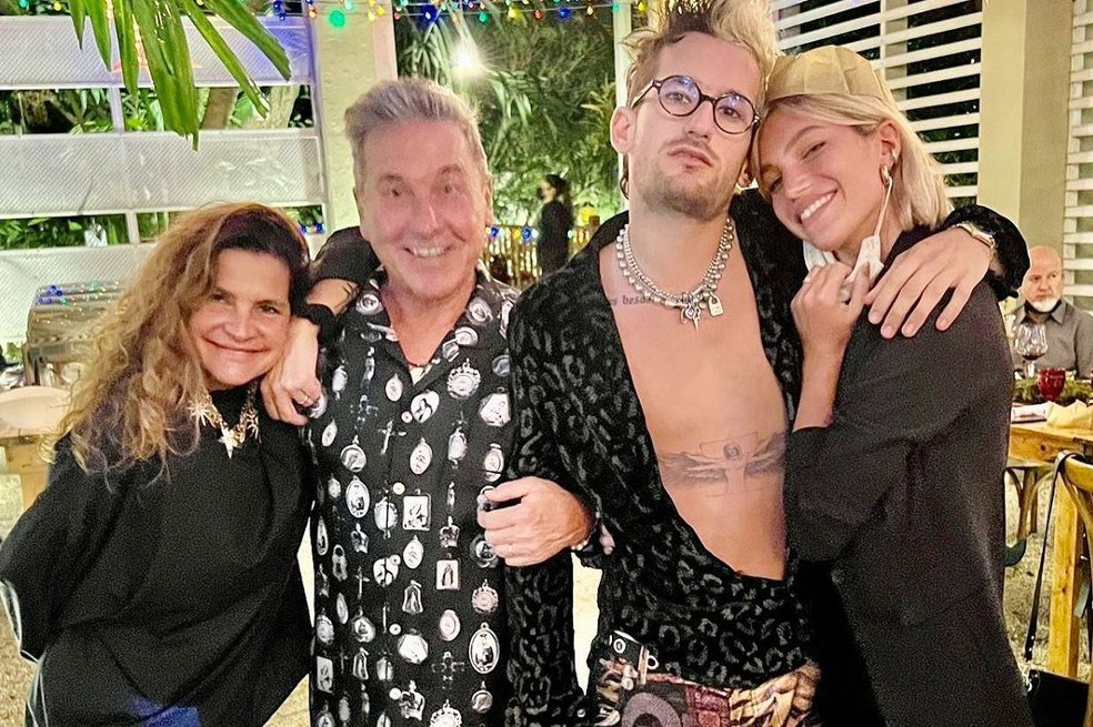 Este fin de semana, Ricky Montaner y Stefania Roitman se casaron en Buenos Aires, Argentina. Al parecer, Ricardo Montaner quiere cuidar el patrimonio de sus hijos.