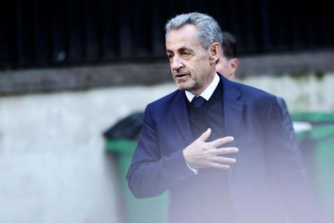 Sarkozy, condenado por financiación ilegal de campaña en su intento por reelegirse en 2012