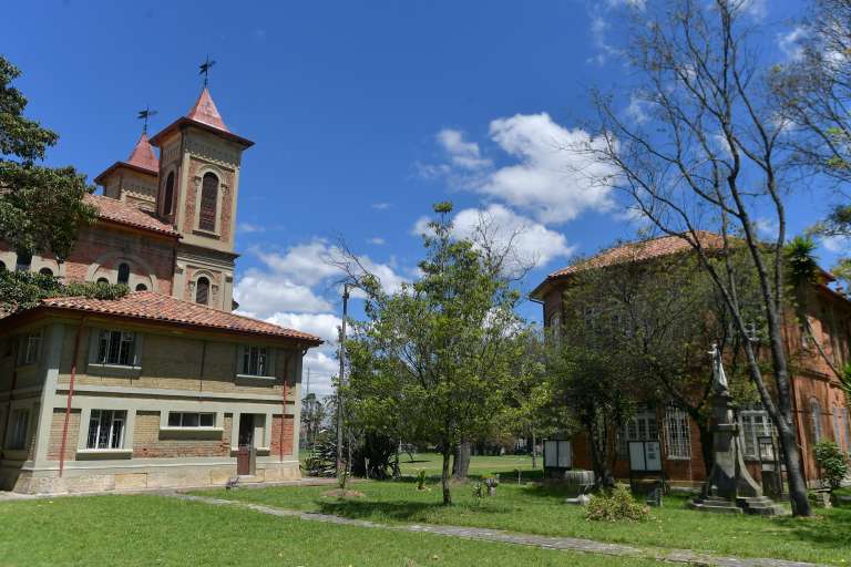 Obras de mantenimiento y recorrido por las instalaciones de este hospital.
