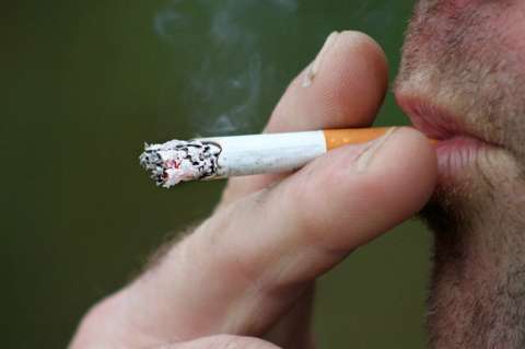 En las Américas uno de cada cinco adultos fuma tabaco