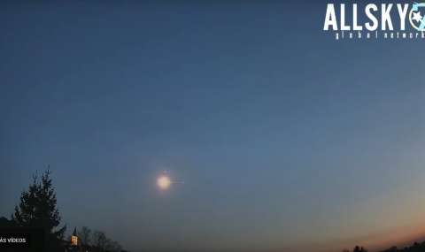 La Agencia Espacial Europea confirma la caída de un meteoro “de varios metros de diámetro”