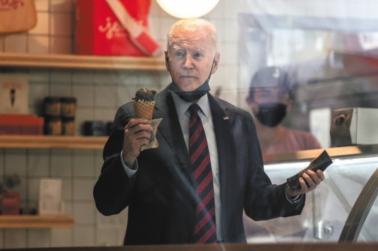 La parada de los batidos: cómo Biden intenta verse como “un ciudadano de a pie”