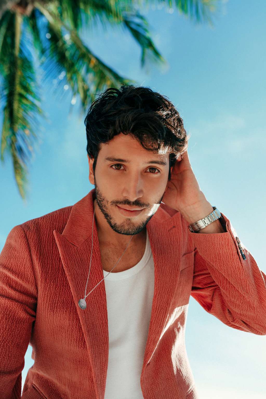 Sebastián Yatra la nueva cara de Tommy Hilfiger