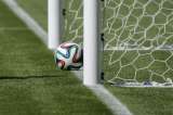Fútbol holandés implantaría el arbitraje con video la próxima temporada