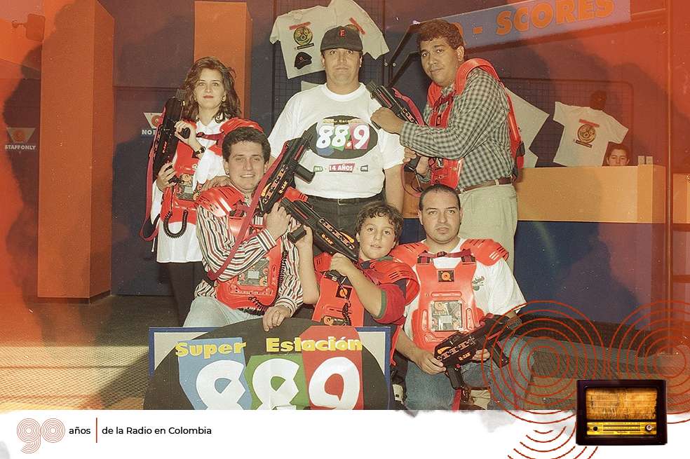 Fue a principios de la década de los 80 cuando géneros como el rock y el pop empezaron a sonar en Colombia de la mano de Súper Estación 88.9. / Archivo El Espectador