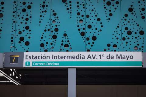 Transmilenio lanza modelo que impulsa vivienda y renovación alrededor de las estaciones