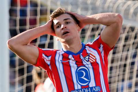 ¿Por qué anularon el penalti de Julián Álvarez si fue gol?