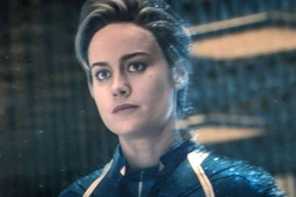 Dado que Capitana Marvel obtuvo sus poderes de una descarga de energía del Tesseracto o Gema del Espacio sería la primera mutante del UCM.