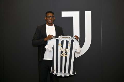 “Estoy muy contento de llegar al club más grande de Italia”, Jhon Lucumí