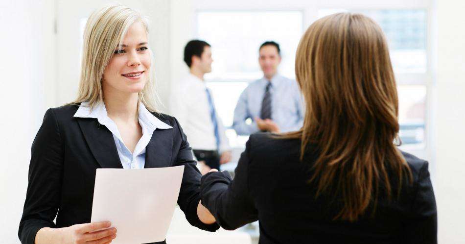 Diez claves para verse fantástica en una entrevista laboral