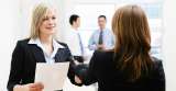 Diez claves para verse fantástica en una entrevista laboral