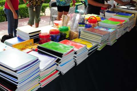 Colegios oficiales en Cartagena no pueden exigir libros ni implementos de aseo