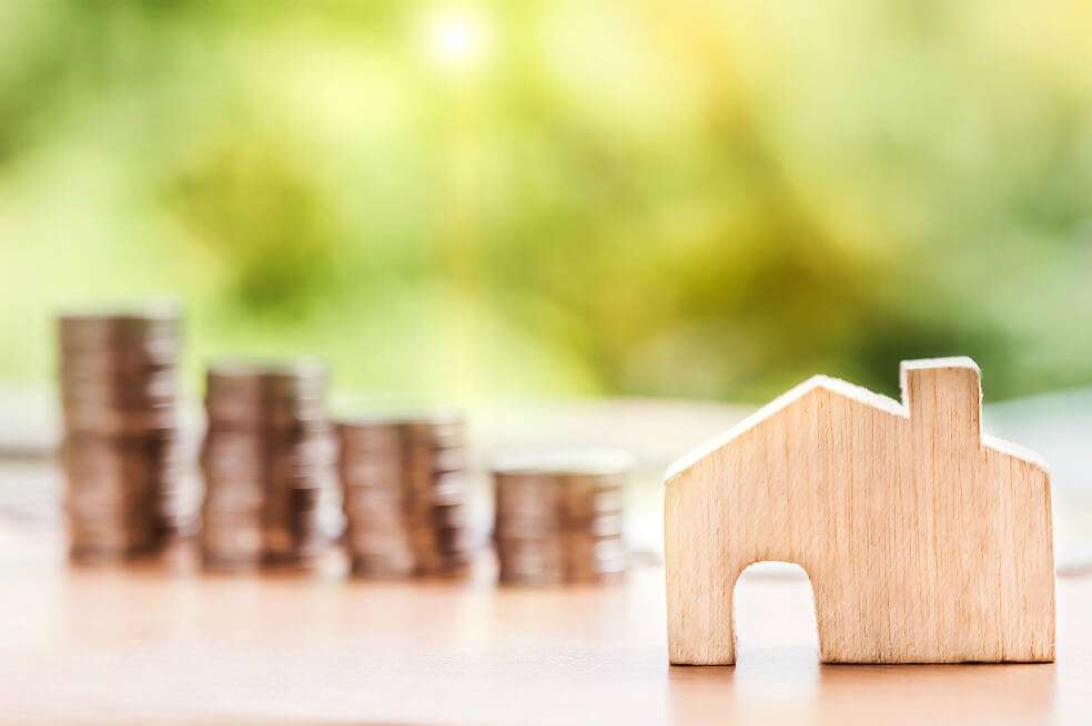 Se puede disponer de las cesantías para educación, compra y mejora de vivienda y compra de acciones del Estado. / Pixabay