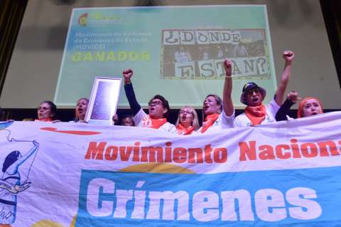 Las víctimas de crímenes de Estado, 20 años de lucha reconocidos con Premio Nacional de DD. HH.