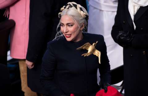 Lady Gaga revela que quedó embarazada luego de ser violada a sus 19 años