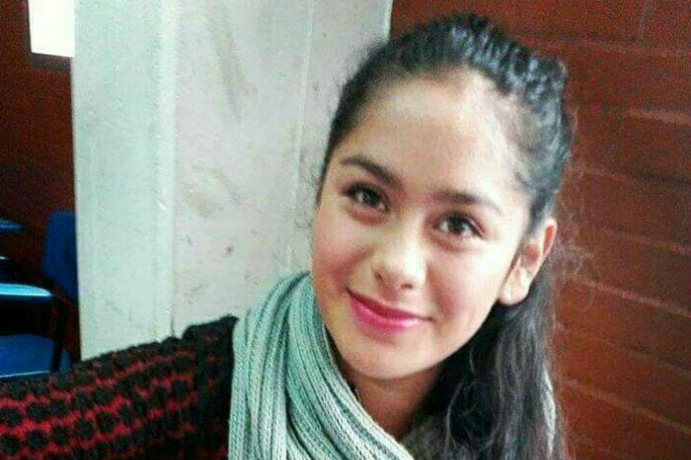 Brenda Martínez, de 17 años, valida los grados sexto y séptimo en el colegio Manuela Beltrán, en Soacha. / Archivo personal