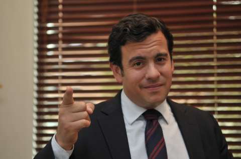 Senador Rodrigo Lara renuncia a Cambio Radical