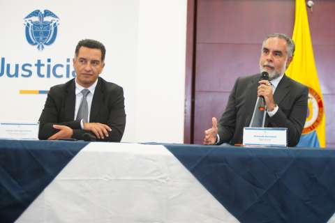 Gobierno endurece los controles a sustancias químicas para la fabricación ilegal de fentanilo