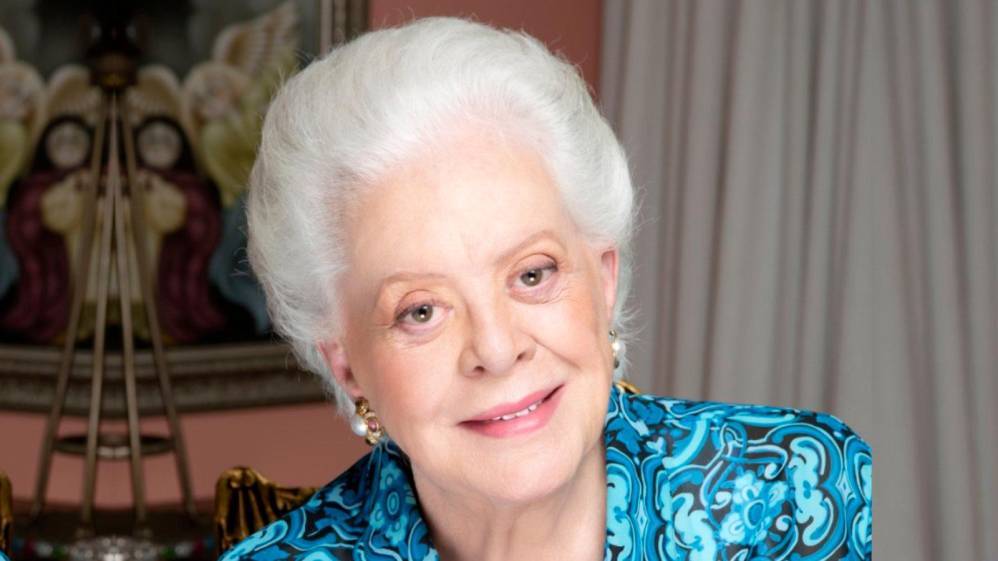 Hilda Strauss dirigió y presentó el programa ‘La Radio de Hilda Strauss’ por la Cadena Todelar, junto a sus hijas y su nieto.