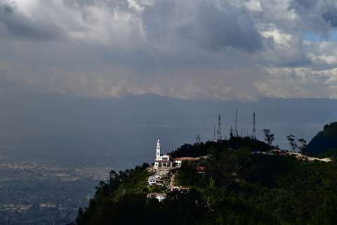 ¿El cerro de Monserrate es un volcán? Servicio Geológico Colombiano responde