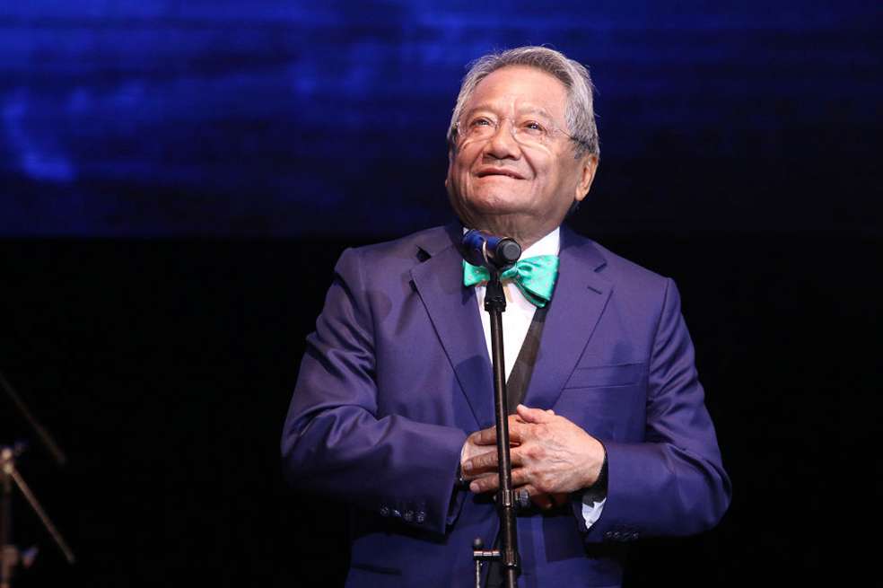 Las conversaciones sobre la bioserie de Armando Manzanero van muy adelantadas. Ya se habla de elenco.