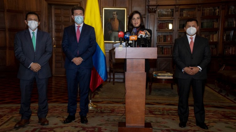 ‘Que Cuba sea garante de Acuerdo con Farc no implica involucrarse en decisiones sobre Eln’: Gobierno