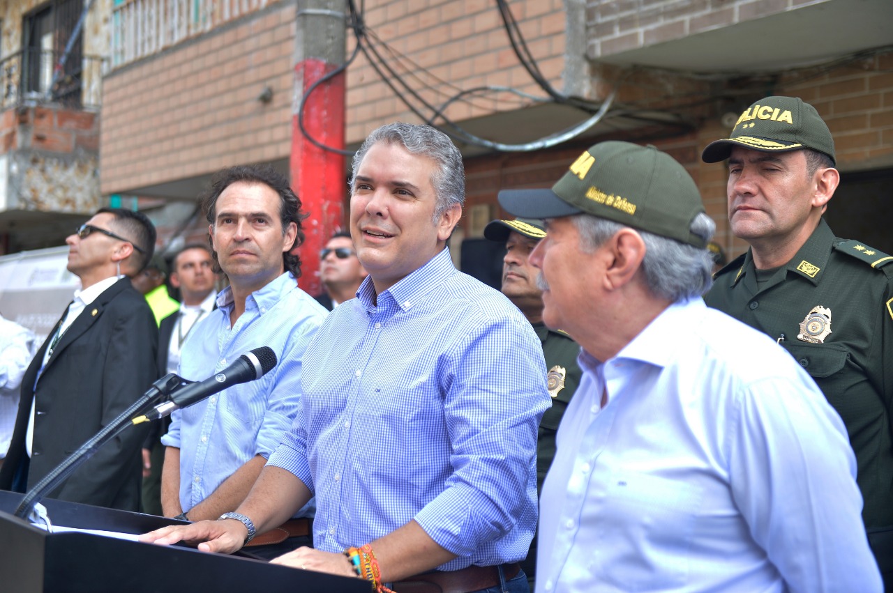 El presidente Iván Duque Márquez junto al alcalde de Medellín, Federico Gutiérrez, y el ministro de Defensa, Guillermo Botero Gil. / Presidencia de la República