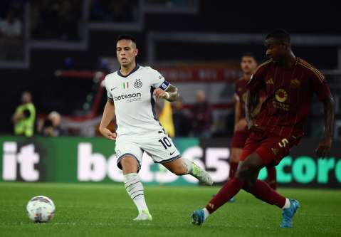 Inter ganó en Roma y sigue de escolta del líder Nápoles en la Serie A
