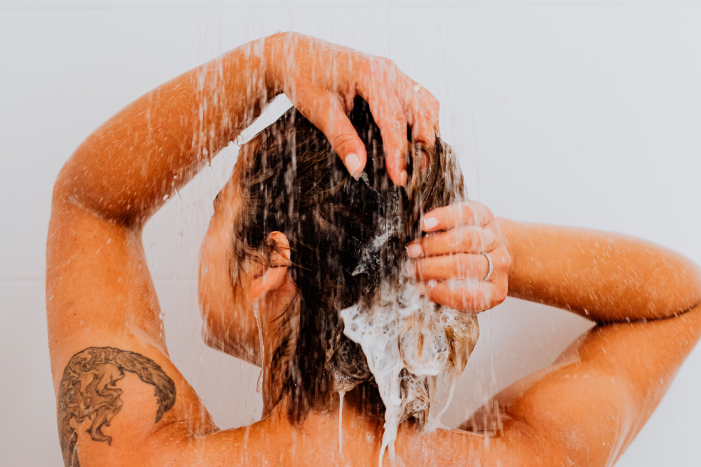 Cuántas veces debes lavar el pelo en la semana, esto dicen los expertos