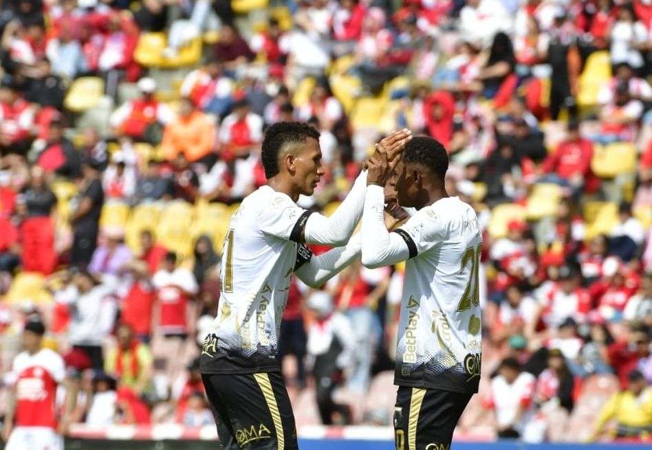 En imágenes: así se vivió la derrota de Santa Fe frente a Llaneros en El Campín
