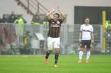 Carlos Bacca le da la victoria al Milán sobre el Genoa