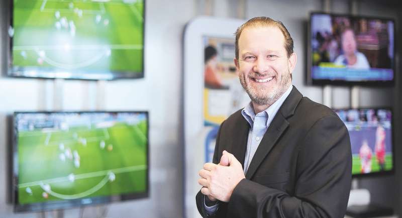 José Daniel Gómez, nuevo gerente de Directv en Colombia, afirma que la compañía planea aumentar su oferta de contenidos por streaming. / Mauricio Alvarado