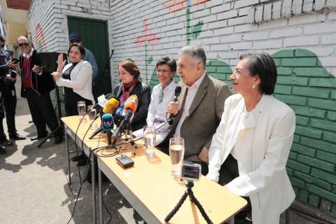 Lucho Garzón se adhirió a la campaña de Claudia López a la alcaldía de Bogotá
