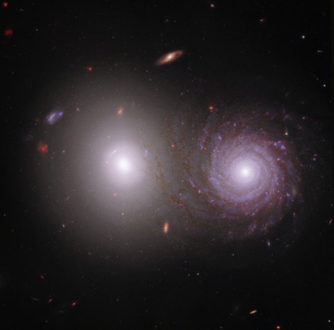 Telescopios James Webb y Hubble capturan imagen compuesta de galaxias superpuestas