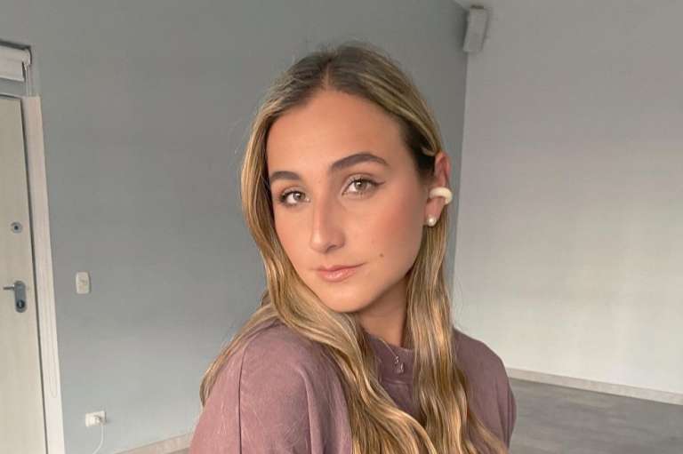 La hija de los presentadores Jorge Alfredo Vargas e Inés María Zabaraín, quien es actriz de ‘Ventino’, de Caracol Televisión, deslumbra con su belleza y su voz.