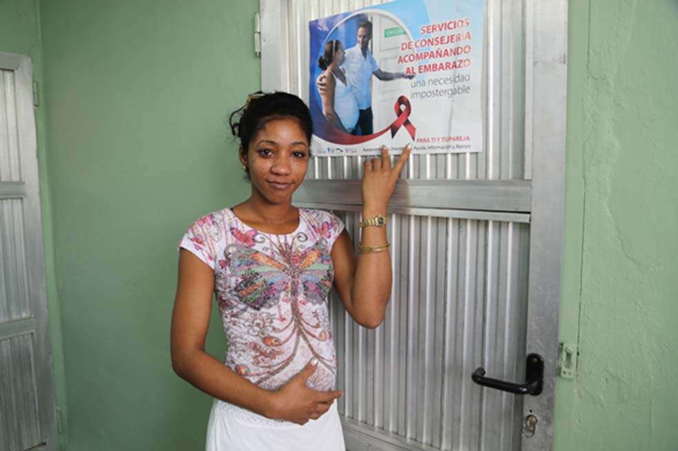 Cuba intenta demostrar que eliminó la trasmisión del VIH de madres a hijos. / OPS