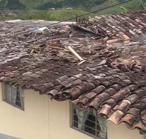 Se registró el desplome de tres techos en Argelia, Antioquia, tras sismo de este miércoles