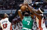 Celtics vencen a Miami Heat y siguen con vida en la final de la Conferencia Este