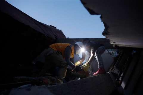 Terremoto: confirman muerte de seis estudiantes en Yumbo y Calima El Darién, en Valle