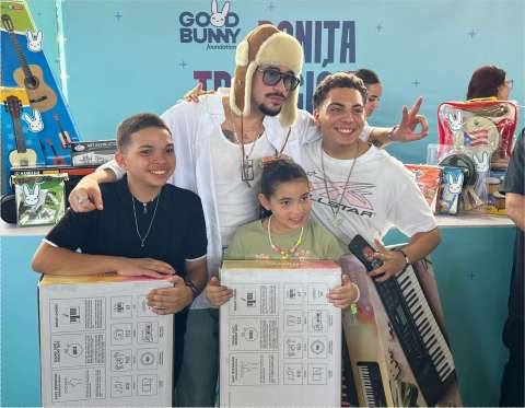 Ante un magistral Bad Bunny, nuestros reguetoneros agachan la cabeza