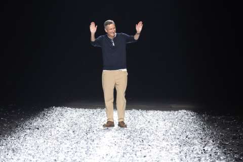 Dries Van Noten se despide de la pasarela en París tras cuatro décadas de moda