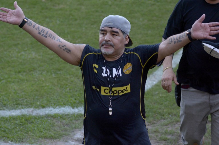 Maradona debuta como técnico en México