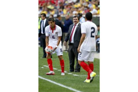 Costa Rica busca cortar mala racha ante una Uruguay sin Suárez ni Cavani